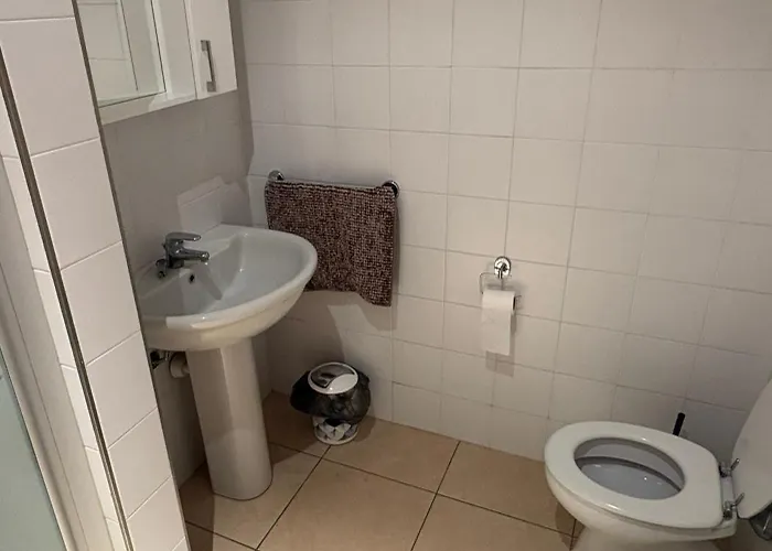 Ami בית הארחה